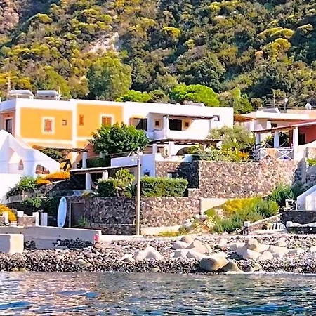 Ericussa, Sulla Con Vista Mare * Acquacalda